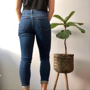 Universal Thread High Waisted Jeans